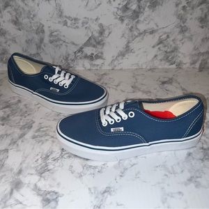 Vans Authentic- low top- NEW WITH TAGS